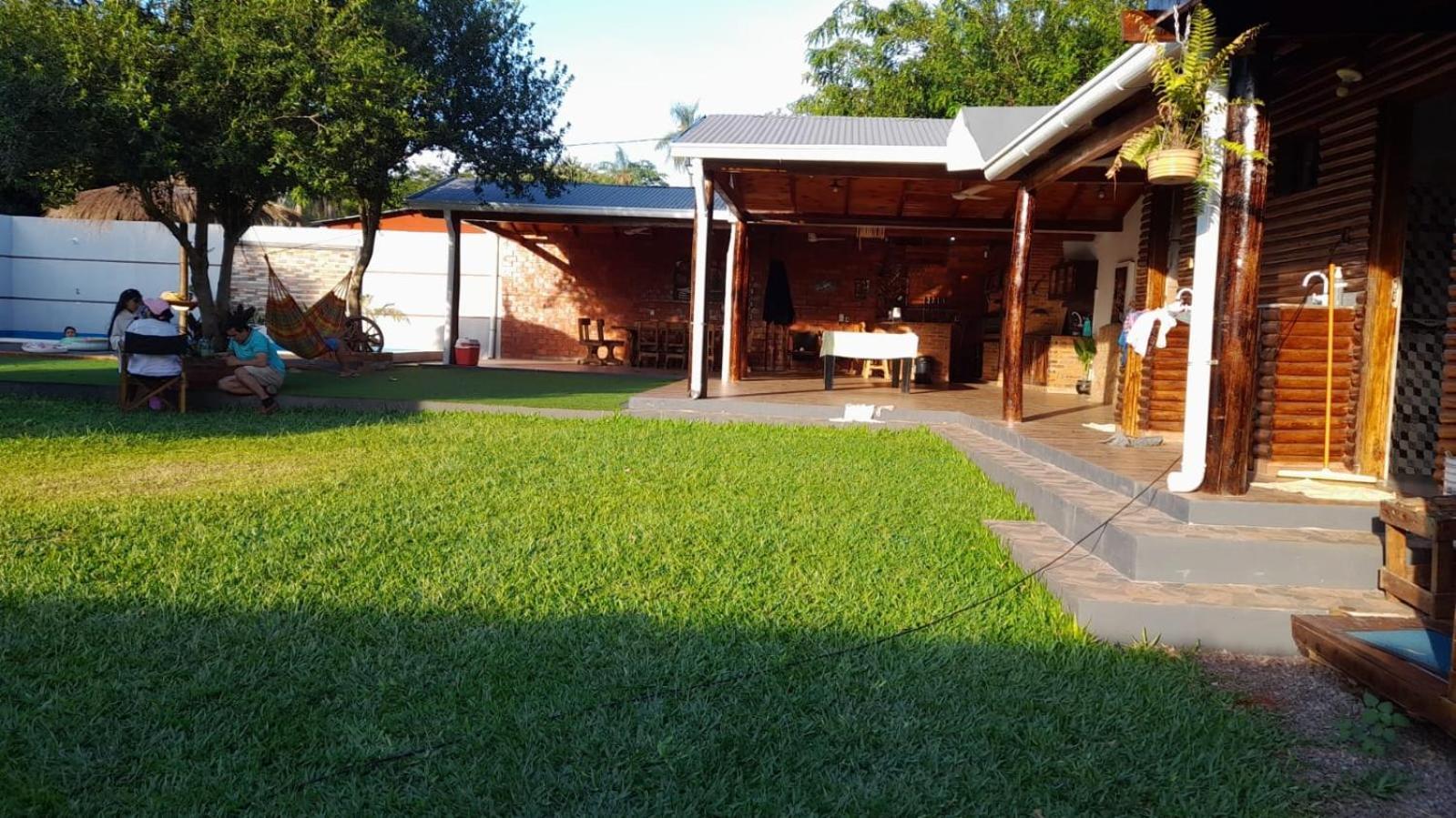Quinta Queen Girasol Capiatá Buitenkant foto